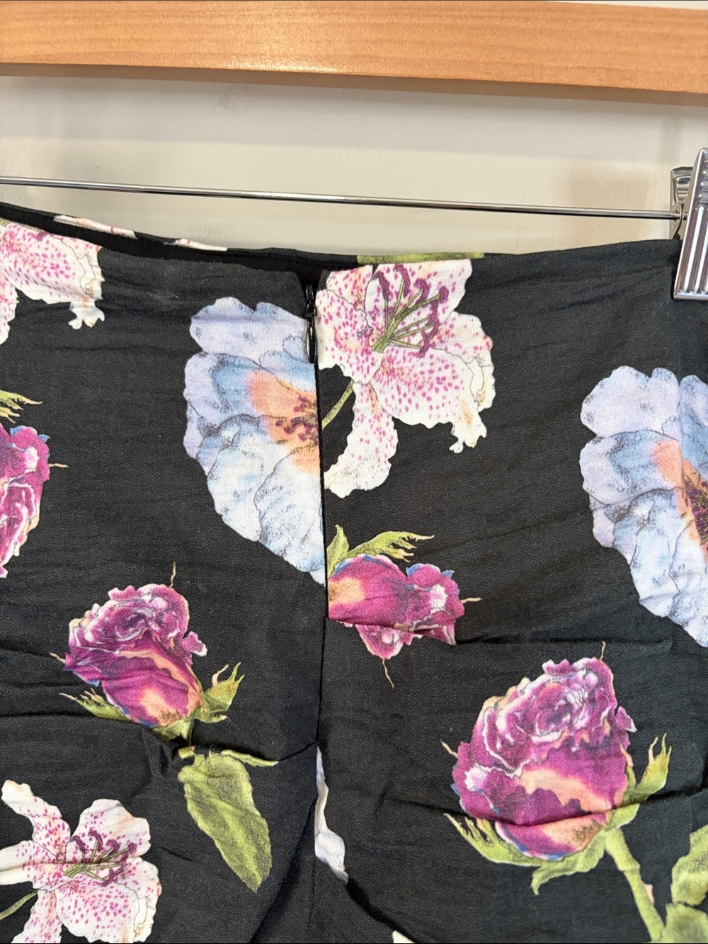 Nicole Miller Artelier Skirt Black Floral Crinkled Pencil Skirt Designer Sz 2 - Picture 7 of 11